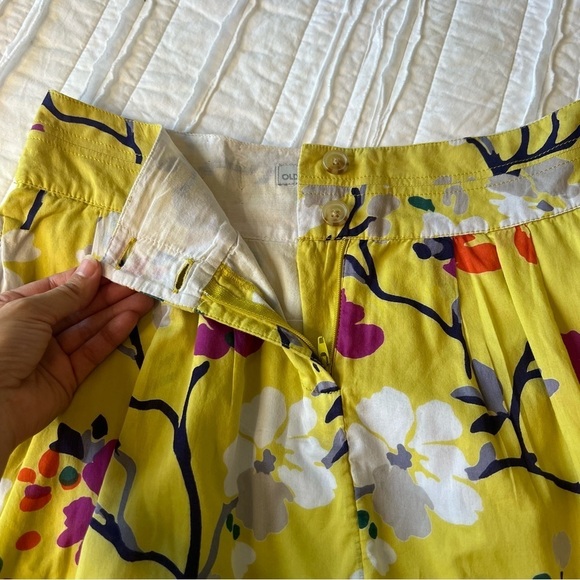 2/$30 Old Navy Floral Skirt Yellow 100% Cotton SZ 6 - Picture 3 of 13